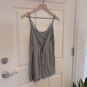 Grey tank L